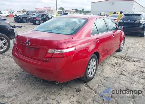 2009 Toyota Camry Xle z USA, uszkodzony, nr VIN 4T1BE46K29U314213